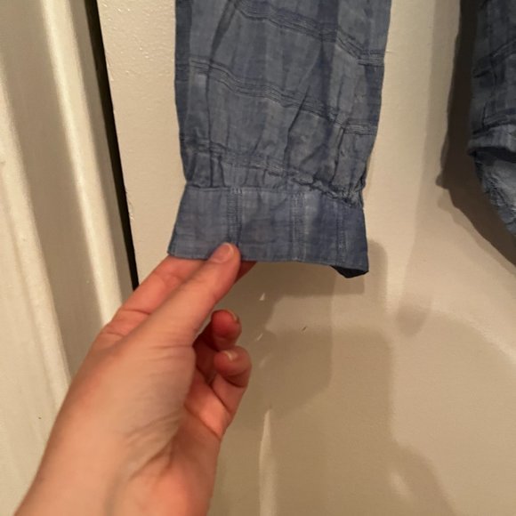 J. Crew Embroidered Blouse – Size 6 - Picture 9 of 9